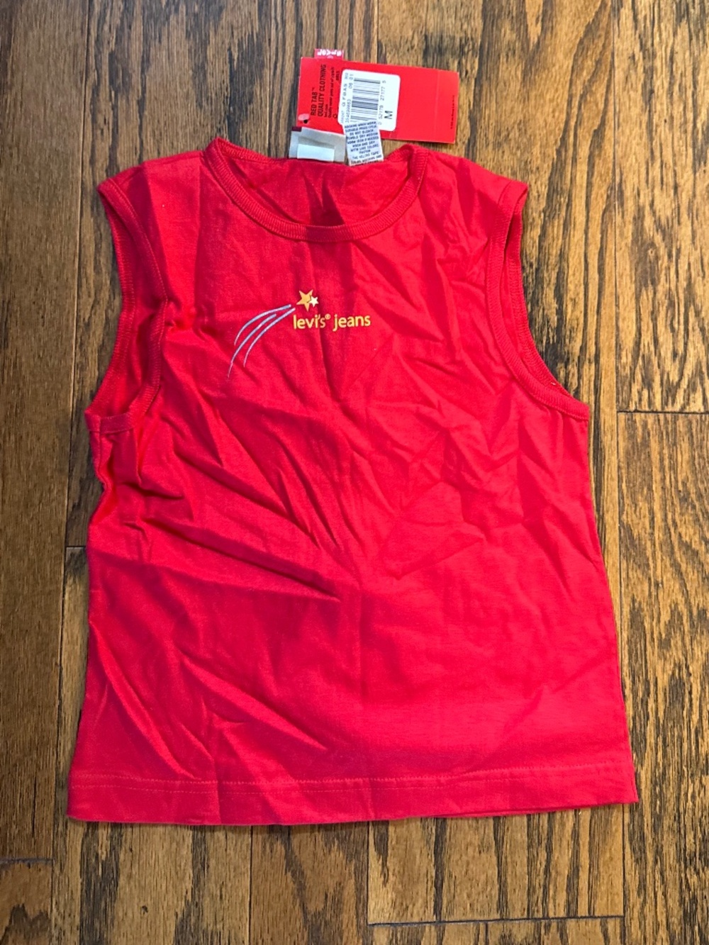 Girls Sleeveless Levis Red Tab NWT Size Medium Red Shirt